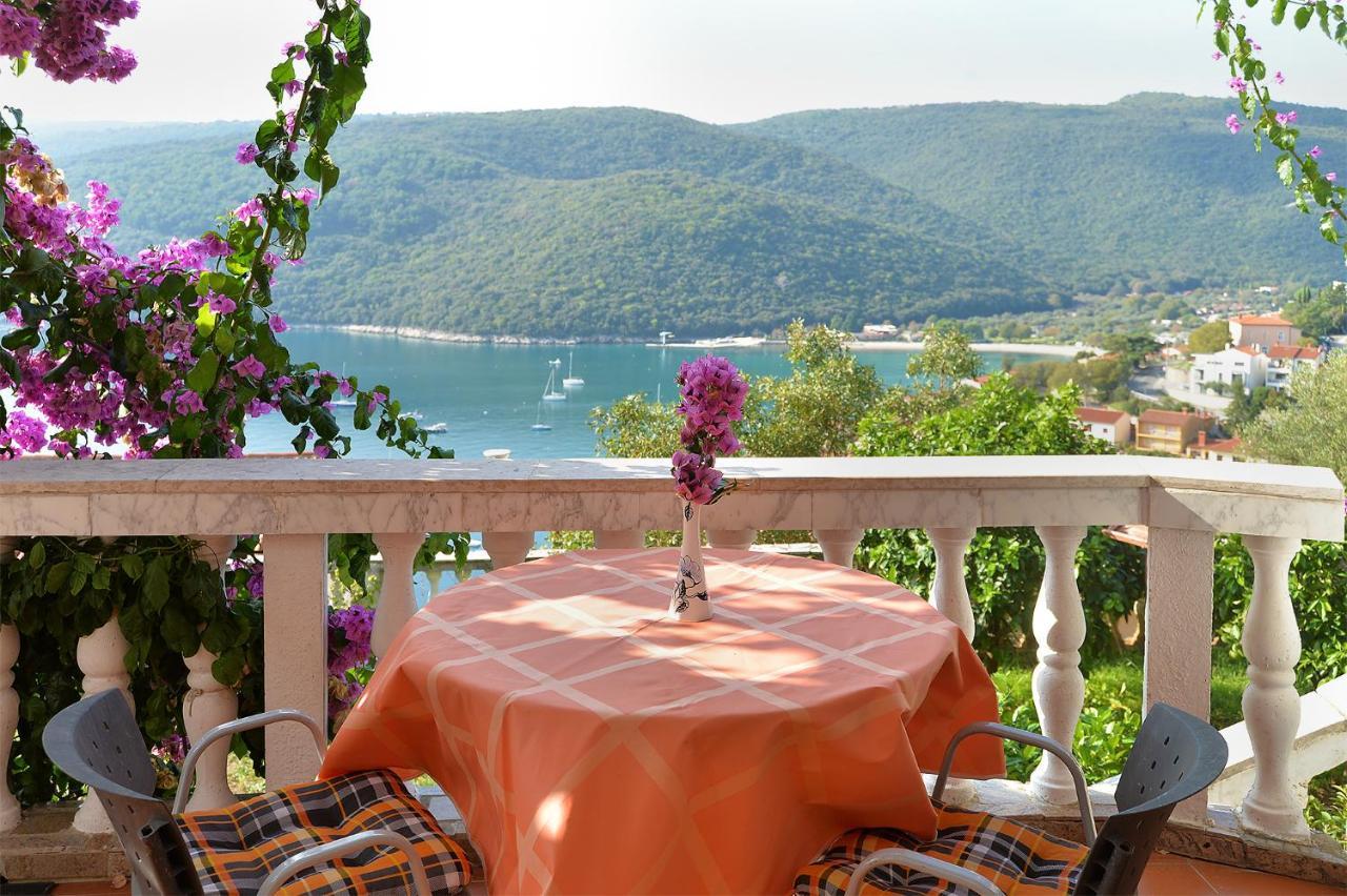 Apartments Plominska 938 Rabac Exterior photo