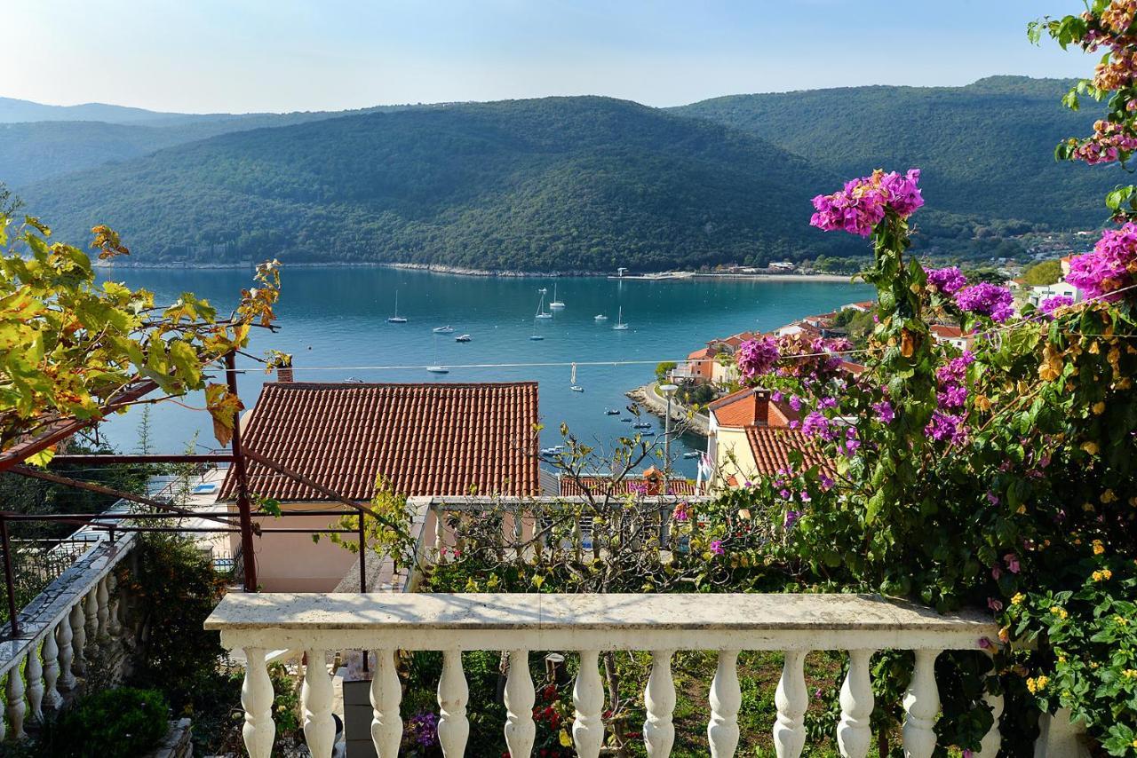 Apartments Plominska 938 Rabac Exterior photo